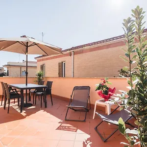 Appartamento 360 - With Terrace, Fiumicino